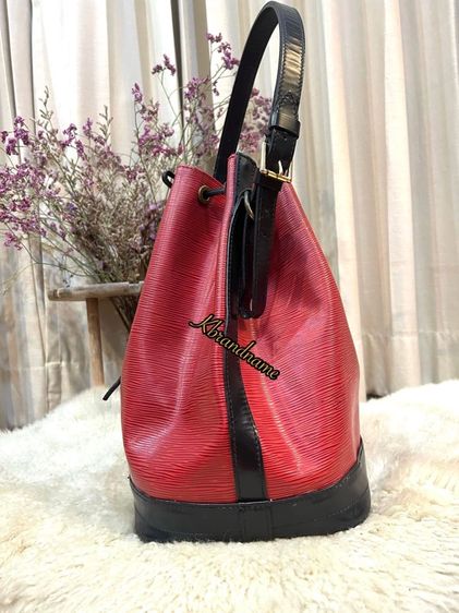Louis Vuitton Epi Leather Petite Noe Shoulder Bag GM รูปที่ 4