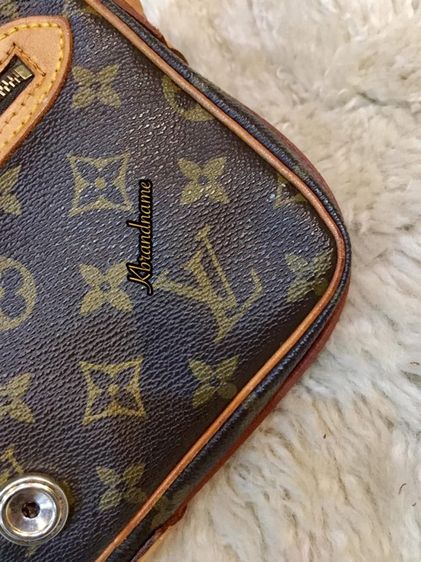 Louis Vuitton Monogram Saint Getmain Cross Body Bag  รูปที่ 9