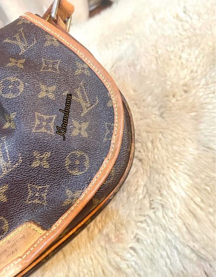 Louis Vuitton Monogram Menilmontant Cross Body Bag  รูปที่ 9