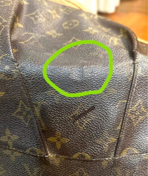 Louis Vuitton Monogram Menilmontant Cross Body Bag  รูปที่ 17