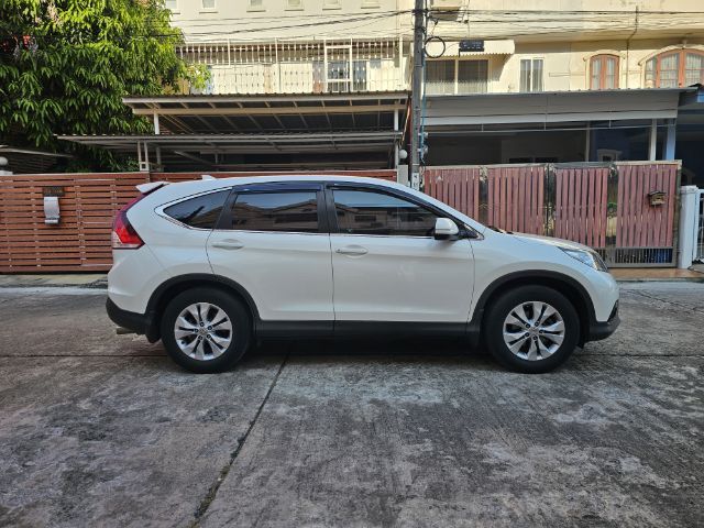 รถ Honda CR-V 2.0 E 4WD สี ขาว