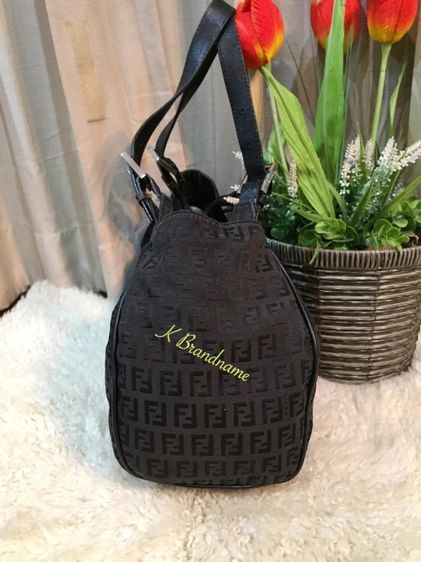 Fendi Vintage Shoulder Bag  รูปที่ 4