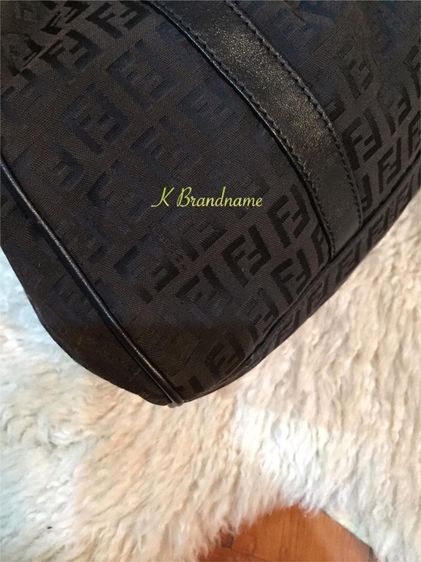 Fendi Vintage Shoulder Bag  รูปที่ 6