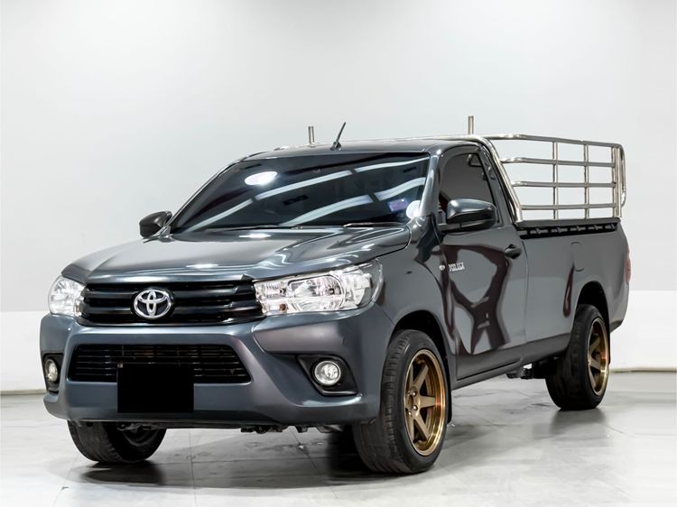 รถ Toyota Hilux Revo 2.4 J สี เทา