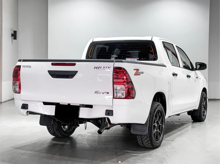 Toyota Hilux Revo 2021 2.4 Z Edition Entry Pickup ดีเซล เกียร์ธรรมดา ขาว รูปที่ 3