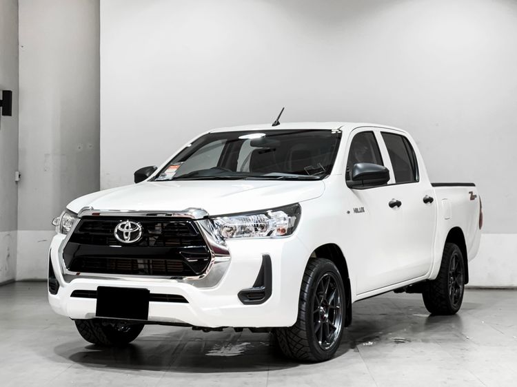 รถ Toyota Hilux Revo 2.4 Z Edition Entry สี ขาว