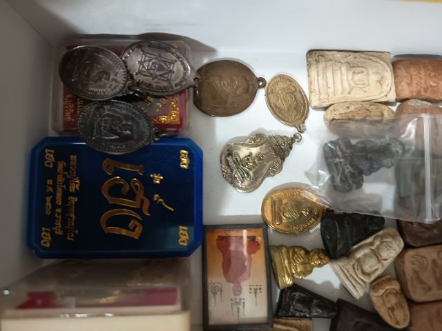 เปิดให้บูชาเหมา​ พระสะสม