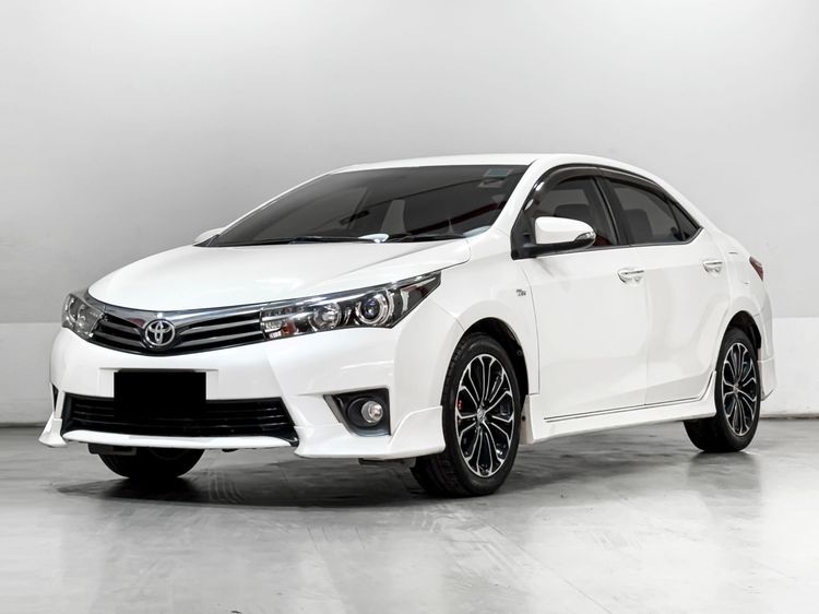 รถ Toyota Altis 1.8 Esport สี ขาว