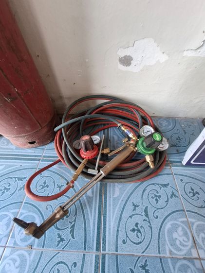 ขายชุดตัดเหล็ก(ออกซิเย่น+อะซิติลีน)พร้อมอุปกรณ์ครบชุด โทร085-8545192 รูปที่ 4