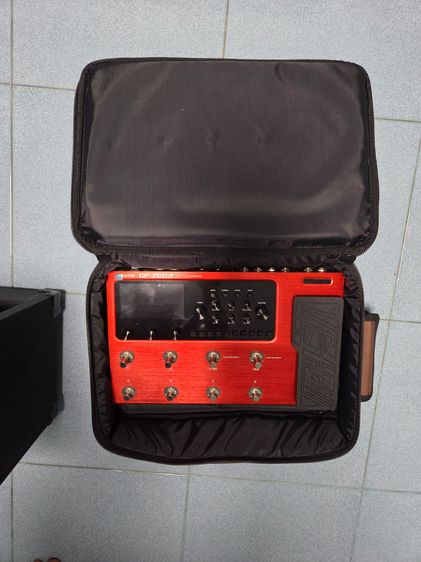 Effect Valeton GP200R , ตู้แอมป์ Laney LG35R5