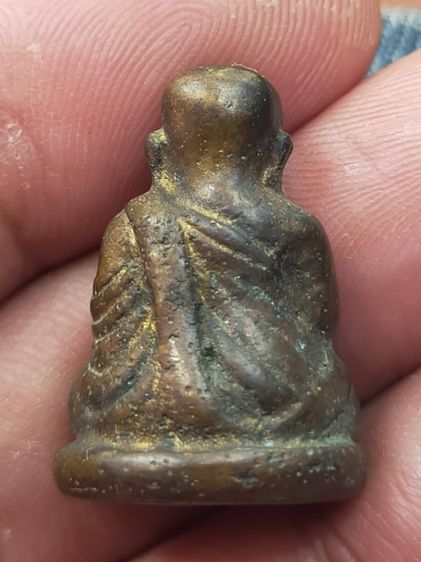 หลวงพ่อเงินพิมพ์นิยม รูปที่ 2