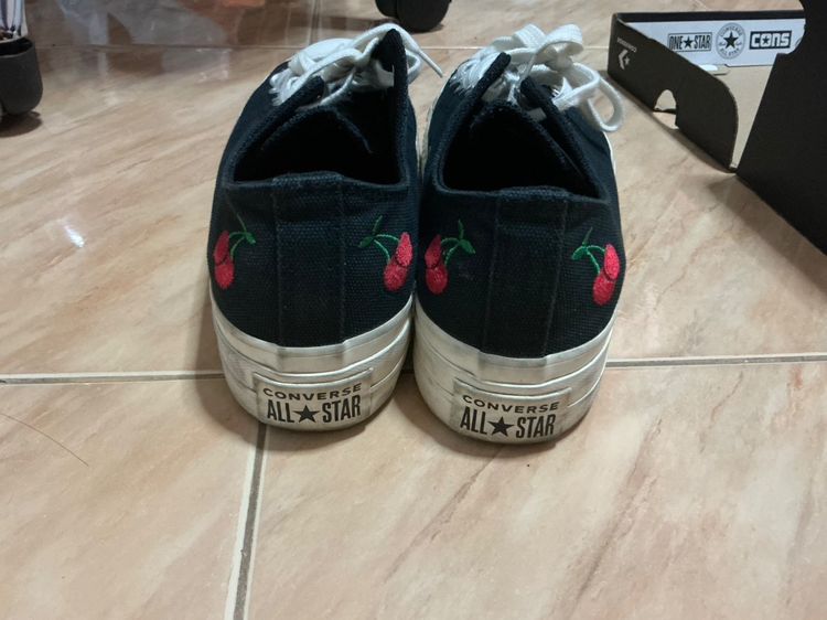 Converse all star cherry ไซส์39 มือ2ค่ะ  รูปที่ 2