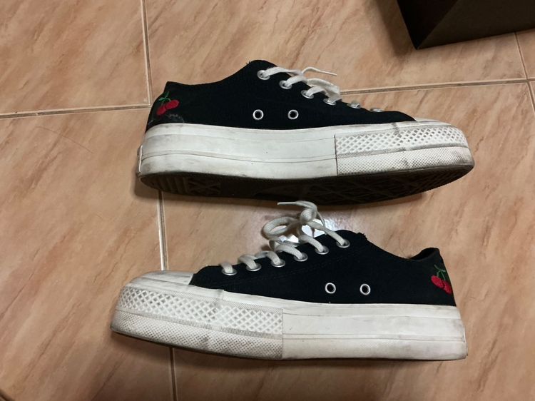 Converse all star cherry ไซส์39 มือ2ค่ะ  รูปที่ 3