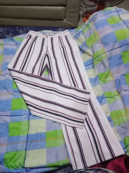 เสื้อผ้าผู้หญิงมือ1มือ2ราคาถูก ไม่มีปลายทาง ส่งฟรีพื้นที่ใกล้เคียง