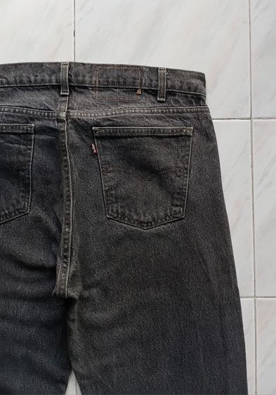 Levi's 505  ก้านดำ
MADE  IN  U.S.A.
เอววัดจริง 37-38  รูปที่ 10