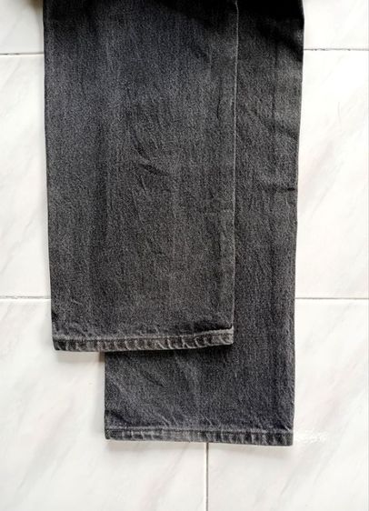 Levi's 505  ก้านดำ
MADE  IN  U.S.A.
เอววัดจริง 37-38  รูปที่ 13