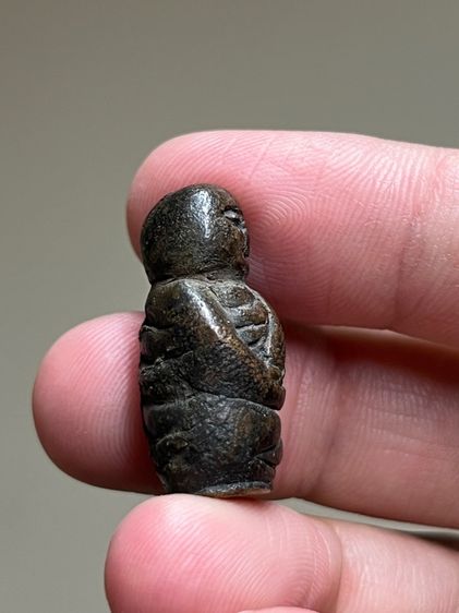 พระหล่อเก่า รูปที่ 4