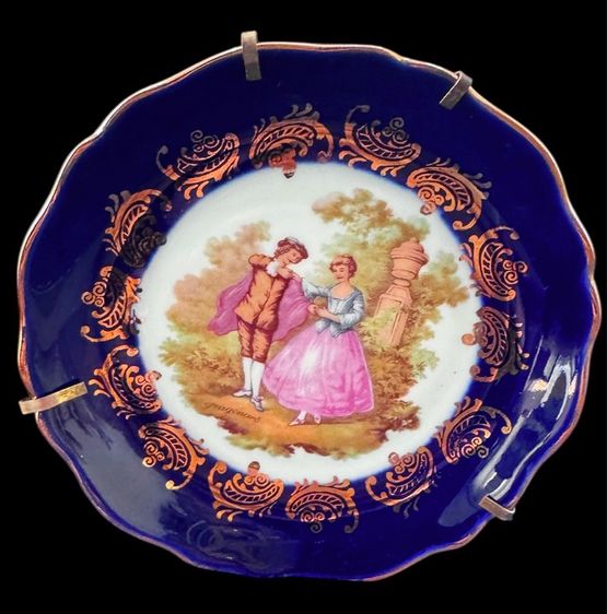 Limoges France Small Plate Cobalt Blue with Gold Gilt  Courting Couple  จานขนาดเล็กจากลิโมจส์ ประเทศฝรั่งเศส รูปที่ 3
