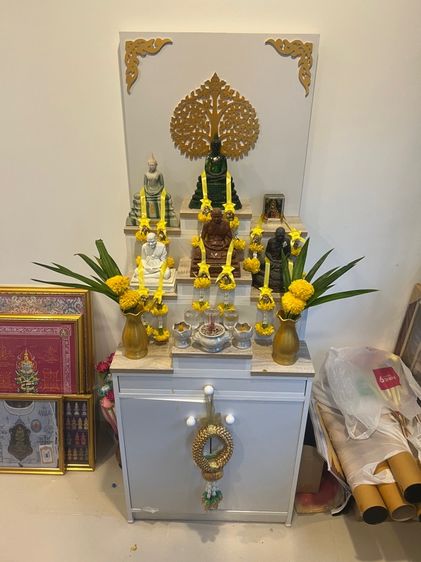 หิ้งพระ 