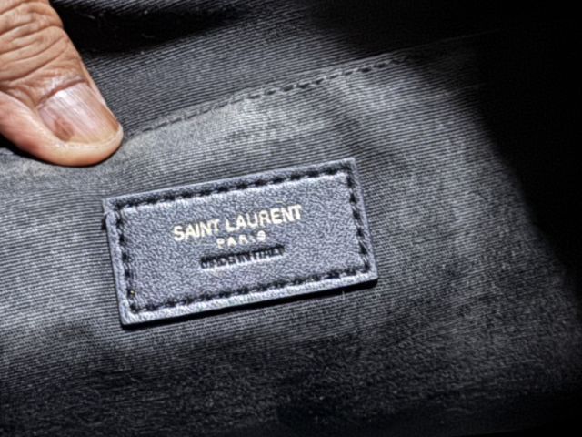 กระเป๋า  YSL คลัช ใส่ Laptop สี navy รูปที่ 3