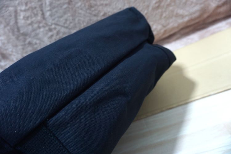 กระเป๋าแคนวาสหนาเคลือบกันน้ำไซร์ใหญ่ค่ะ   HYSTERIC BEACH PATROL ASSOCIATION  รูปที่ 8