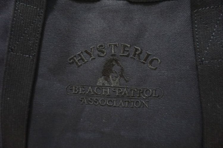 กระเป๋าแคนวาสหนาเคลือบกันน้ำไซร์ใหญ่ค่ะ   HYSTERIC BEACH PATROL ASSOCIATION  รูปที่ 3