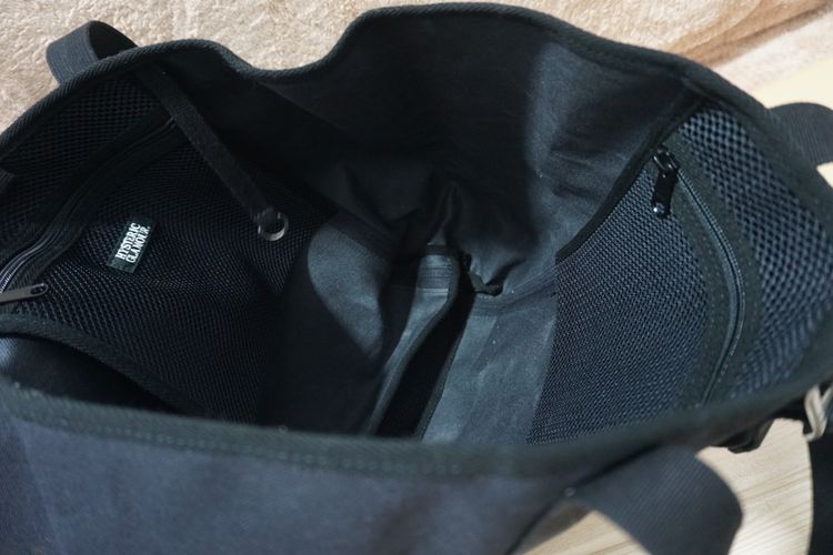 กระเป๋าแคนวาสหนาเคลือบกันน้ำไซร์ใหญ่ค่ะ   HYSTERIC BEACH PATROL ASSOCIATION  รูปที่ 10