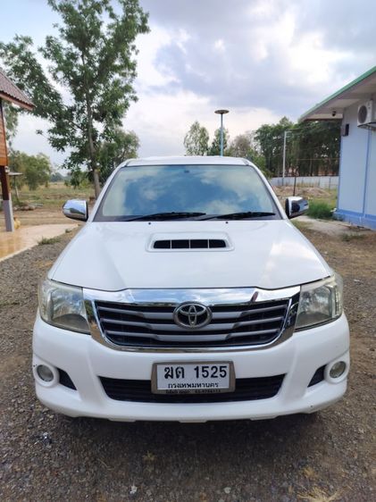 Toyota Hilux Vigo Champ 2012 Double Cab 3.0 G Prerunner 50thAnniversary Sedan ดีเซล ไม่ติดแก๊ส เกียร์อัตโนมัติ ขาว รูปที่ 4