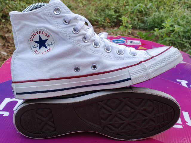 รองเท้า converse ราคาพร้อมส่งมีปลายทาง