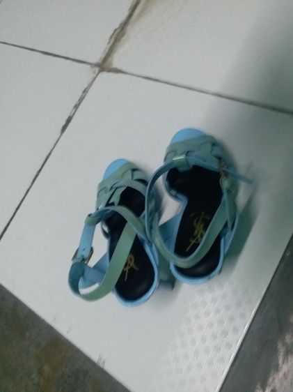 รองเท้า ysl ส้นสูง