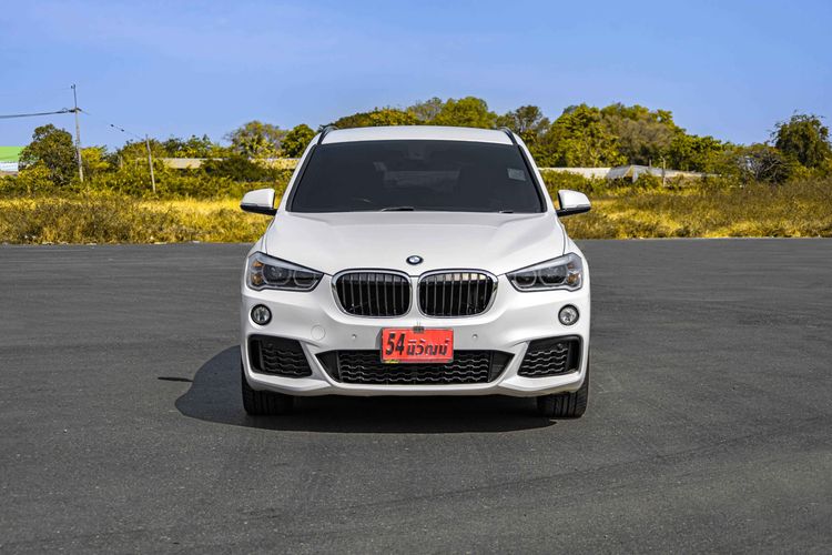 BMW X1 2019 2.0 sDrive20d M Sport Utility-car ดีเซล ไม่ติดแก๊ส เกียร์อัตโนมัติ ขาว รูปที่ 2