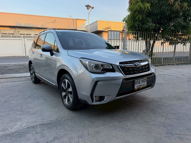 Subaru Forester 2018 2.0 i-P 4WD Sedan เบนซิน ไม่ติดแก๊ส เกียร์อัตโนมัติ เทา รูปที่ 3