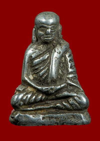 หลวงพ่อเงินวัดท่ามะไฟเนื้อเงินยวง