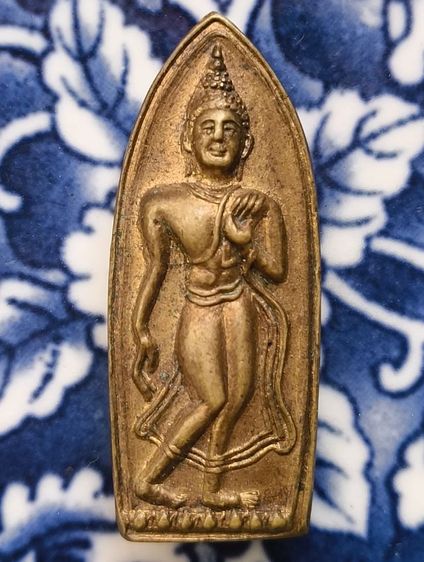 พระเหรียญหล่อโบราญเนื้อโลหะเก่าค่ะ รูปที่ 11