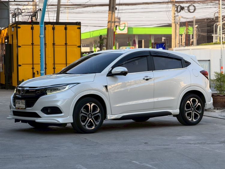 รถ Honda HR-V 1.8 EL สี ขาว
