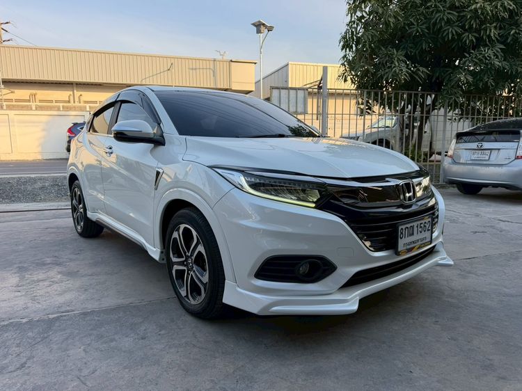 Honda HR-V 2018 1.8 EL Sedan เบนซิน ไม่ติดแก๊ส เกียร์อัตโนมัติ ขาว รูปที่ 3