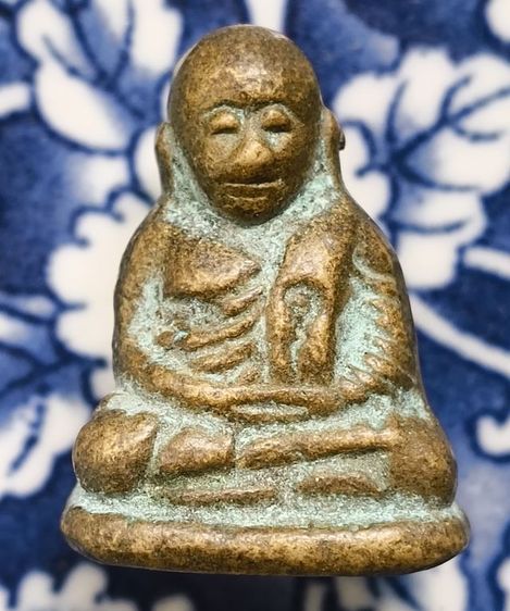 พระรูปหล่อหลวงพ่อเงินวัดบางคลานเก่าพิมพ์นิยมค่ะ รูปที่ 7