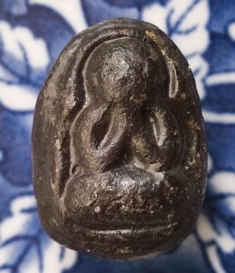 พระปิดตาเนื้อผงคลุกรักหลวงปู่ไข่ วัดเชิงเลนค่ะ รูปที่ 3