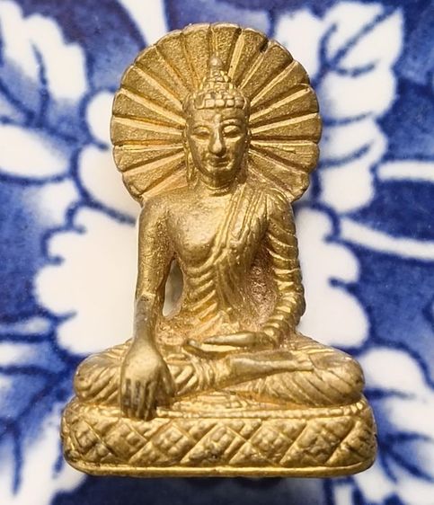 พระหล่อเต่าหลวงปู่หลิววัดไร่แตงทองเก่าค่ะ รูปที่ 11