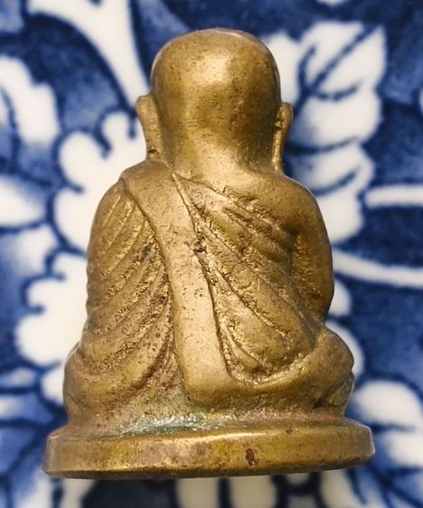 พระหล่อเต่าหลวงปู่หลิววัดไร่แตงทองเก่าค่ะ รูปที่ 10