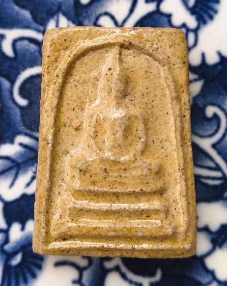 พระผงสมเด็จพอมพ์ใหญ่118ปีหลังตรายางค่ะ รูปที่ 7