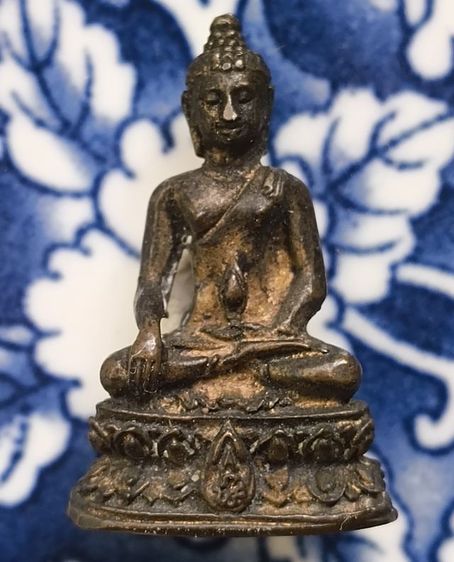 พระรูปหล่อกริ่งเนื้อจอมสุรินทร์โลหะค่ะ รูปที่ 13