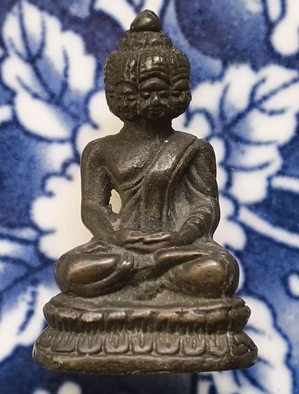 พระรูปหล่อกริ่งเนื้อจอมสุรินทร์โลหะค่ะ รูปที่ 11