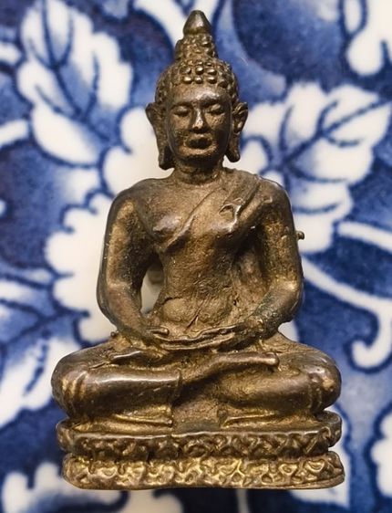 พระรูปหล่อกริ่งเนื้อจอมสุรินทร์โลหะค่ะ รูปที่ 5