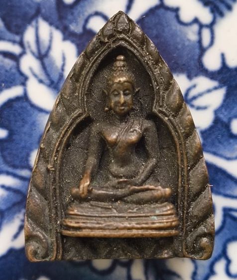 พระรูปหล่อกริ่งเนื้อจอมสุรินทร์โลหะค่ะ รูปที่ 15