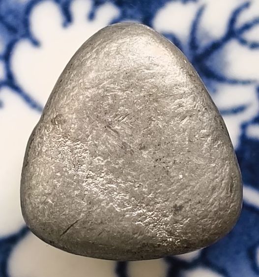 พระรูปหล่อปิดตายันต์ยุ่งเนื้อโลหะเกจิเก่าค่ะ(6) รูปที่ 4