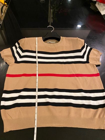 เบอร์เบอรึ่ (ติดจองค่ะ)เสื้อแขนสั้น สภาพใหม่เอี่ยม รูปที่ 5
