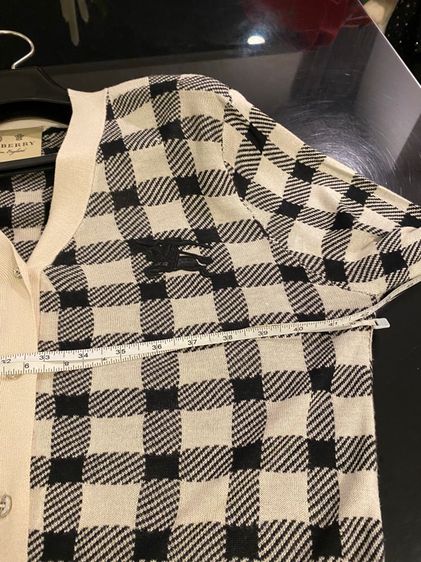 เบอร์เบอรึ่เสื้อคาร์ดิแกน สภาพใหม่เอี่ยม รูปที่ 8