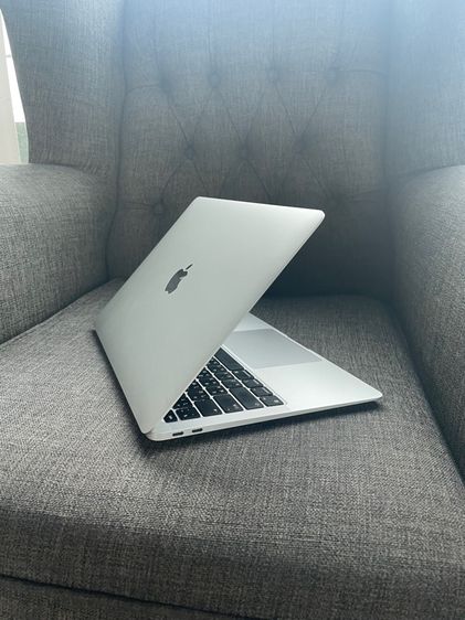 MacBook Air m1 13 นิ้ว สภาพสวย ไร้รอย รูปที่ 2