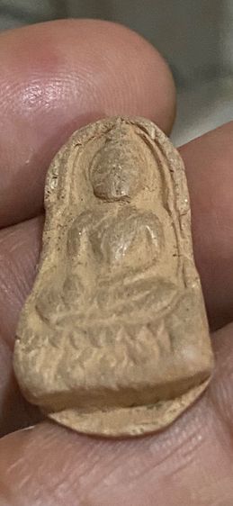 ซุ้มกอ ลพ.โหน่ง วัดคลองมะดัน รูปที่ 3